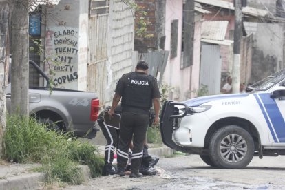Este 5 de enero de 2026 se registró un macabro hallazgo en el bloque 4 de Flor de Bastión, en el noroeste de Guayaquil.