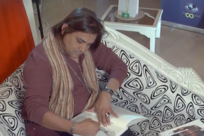 Falleció el diseñador ecuatoriano Carlos Linzan