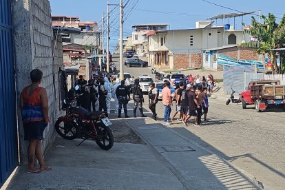 Ulvio Mero Mero, de 40 años, fue asesinado a tiros en la Calle 6 de diciembre y Avenida Naval