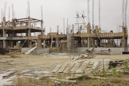 Hace 13 años inició la construcción de algunas urbanizaciones más, como Blue Bay.