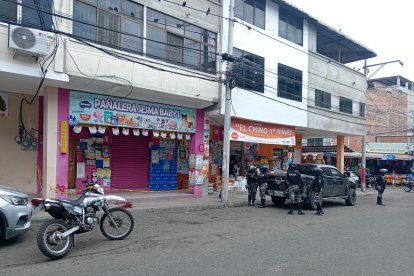 La violencia en Manta golpea zonas comerciales. Días atrás se produjo un crimen cerca del mercado central.