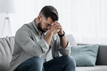 Conoce las señales de depresión que no debes ignorar y cómo buscar ayuda profesional para cuidar tu salud mental.