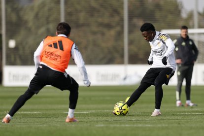 Real Madrid será comandado por Vinícius.
