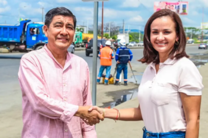 Wilson Cañizares, alcalde de Daule, y Marcela Aguiñaga, prefecta del Guayas.