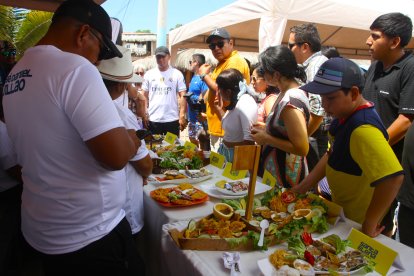 Las delicias en ostras que entusiamaron a cientos de turistas en el festival gastronómico.