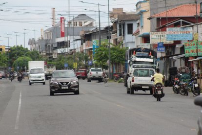 Vista general de la parroquia La Unión, en el cantón Quinindé, una zona comercial y residencial que en las últimas semanas ha sido golpeada por una escalada de hechos violentos.