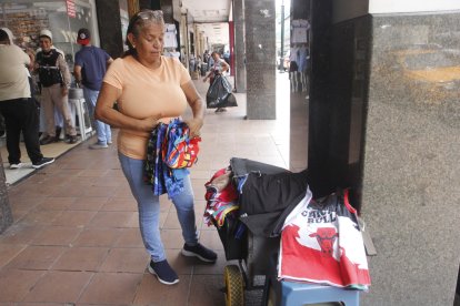 La comerciante, de 58 años, quien desde hace dos décadas trabaja en el casco comercial,