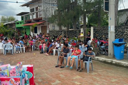La música y la solidaridad se unen para llevar alegría a los más pequeños.