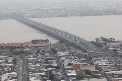 Crear zonas especiales de desarrollo en Durán y Guayaquil es uno de los planteamientos del urbanista Felipe Espinoza para fomentar la inversión en esta zona de Guayas.