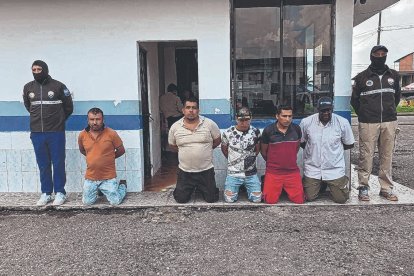 Cinco sujetos que serían parte de Comandos de la Frontera fueron detenidos porque pretendían secuestrar al familiar de un funcionario público.