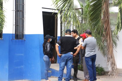 En la Fiscalía de la parroquia Manglaralto se investiga el caso del asesinato de los jóvenes de Pedro Carbo.