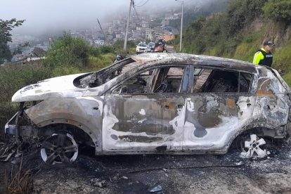 El carro estaba registrado a nombre de una mujer, quien lo había vendido.