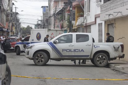 La zona fue acordonada, para facilitar las labores policiales.