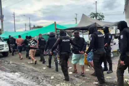 Detenciones en Durán tras operativo policial.