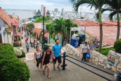 ¿El futbolista argentino podrá subir los 444 escalones del cerro Santa Ana?.