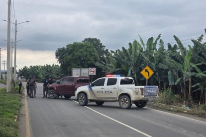 La policía sospecha que los restos humanos pertenecen a tres jóvenes que el pasado 26 de enero fueron secuestrados en el cantón Camilo Ponce Enríquez.