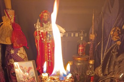 Estos son otros tipos de rituales en los que se utilizan imágenes de santos.
