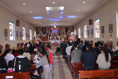Por la festividad de la Virgen hubo misas, ofrendas, fuego, danzas.