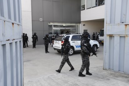 Aquiles Álvarez y los demás sospechosos fueron llevados a Quito.