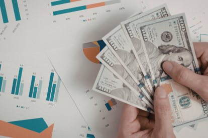 Nuevas reglas para el control financiero en Ecuador.