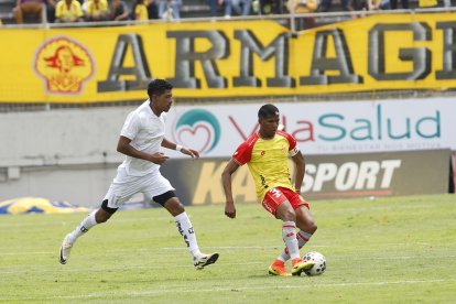 Aucas derrotó a Técnico Universitario en la Tarde Oriental, y jugará ante Barcelona, en la Noche Amarilla en Quito.