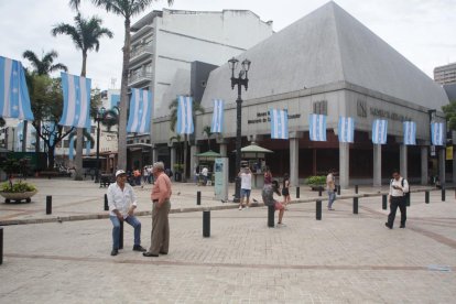 Tras la marcha a favor del alcalde, todo volvió a la normalidad en el centro de Guayaquil.