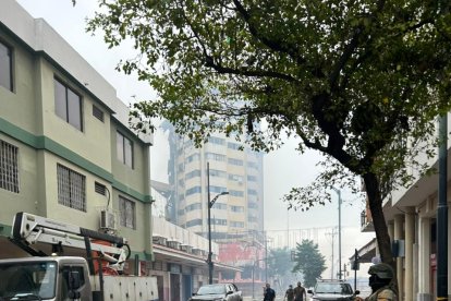 En la zona nuevamente se observó una columna de humo.