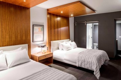 El hotel Le Méridien Columbus, The Joseph, brinda confort y seguridad.