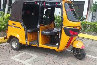 Una tricimoto que habría sido utilizada en los ataques fue localizada.