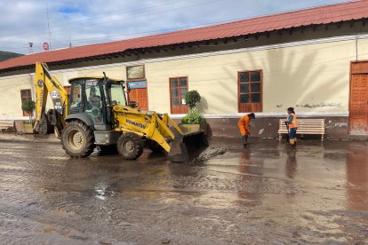 Se restringieron las actividades públicas y eventos masivos, con el fin de mantener las vías despejadas para la maquinaria.