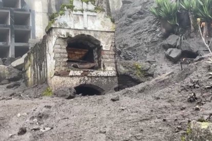 En las calles y en varios espacios de la ciudad se acumuló gran cantidad de lo lodo.