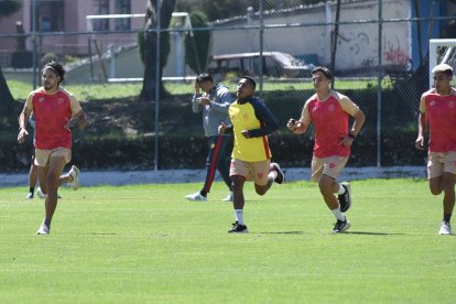 Aucas contará con sus principales figuras en el estreno de LigaPro 2026.