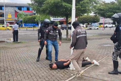 Momentos en que se produjo la detención por parte de la Policía.