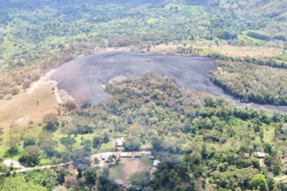 Así se ve el volcal de lodo después de haber hecho erupción