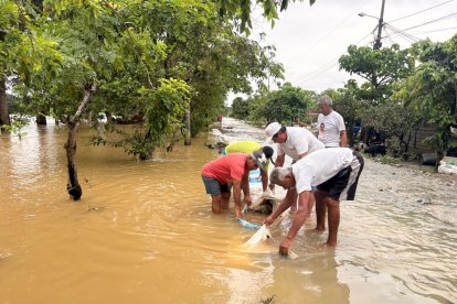 Las intensas lluvias provocaron inundaciones en  extensas zonas.