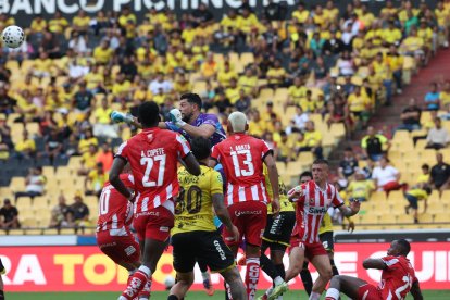 Técnico Universitario perdió en el inicio de la LigaPro 2026.