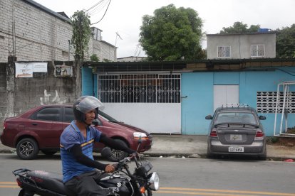 El crimen se registró en el interior del inmueble durante la noche del domingo.
