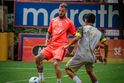 Darío Benedetto es el hombre que mejor referencian en Brasil previo al duelo de Barcelona SC ante Botafogo.