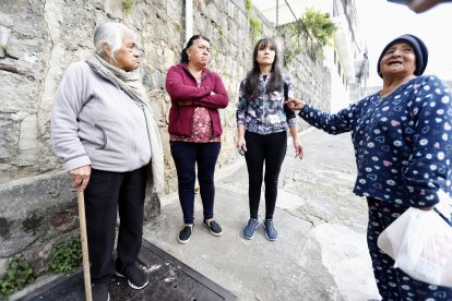 Vecinos están preocupados, pues afirman que en esa calle ocurren accidentes con frecuencia.