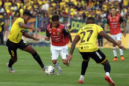 Deportivo Cuenca llega motivado tras vencer a Barcelona SC.