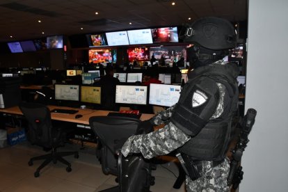 El 15 de febrero, las instalaciones de Segura EP fueron allanadas y el manejo operativo quedó a cargo de la Policía Nacional.