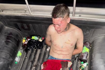 Un sujeto fue detenido para indagaciones tras el doble crimen en Santo Domingo.