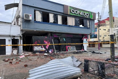 En el día se pudo ver la magnitud de los daños causados por la explosión.