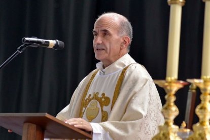 El padre Alfonso Avilés tuvo nueve años de servicio en la parroquia San Alberto Magno.