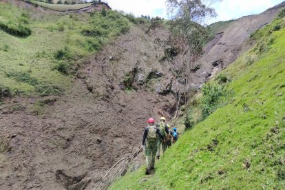 La búsqueda de la mujer que aun se encuentra desaparecida se traslado a la Hidro Sigchos y zonas cercanas.