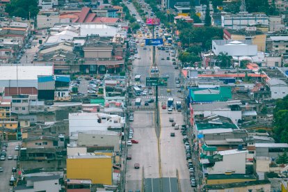 La obra se ejecuta en uno de los puntos de mayor circulación del norte de la ciudad