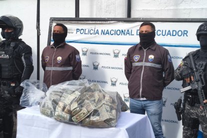 La Policía hizo una rueda de prensa para presentar la evidencia.
