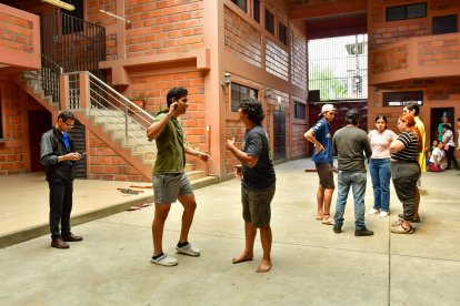 Integrantes de parroquia Jesús el Buen Pastor alistan recorrido penitencial.