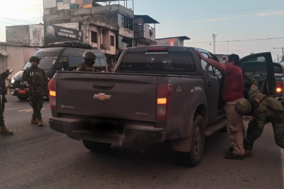 Fuerzas del orden desplegadas en territorio para reforzar seguridad y control