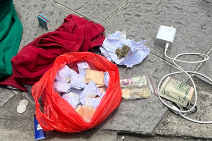 La sustancia estaba distribuida en pequeñas dosis, listas para su venta.